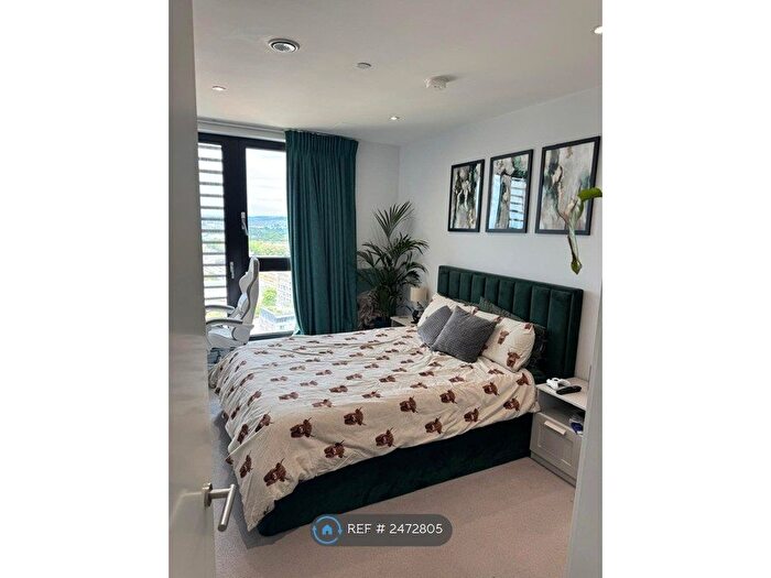 3 Bedroom Flat To Rent In Station Road, London, N17