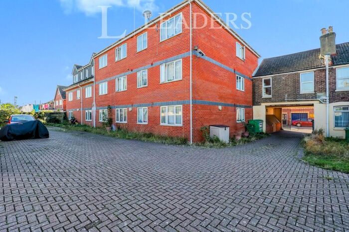 1 Bedroom Flat To Rent In Winchester Road, Portsmouth, PO2