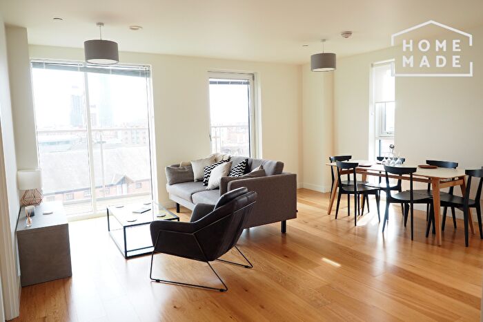 3 Bedroom Flat To Rent In The Slate Yard, M3