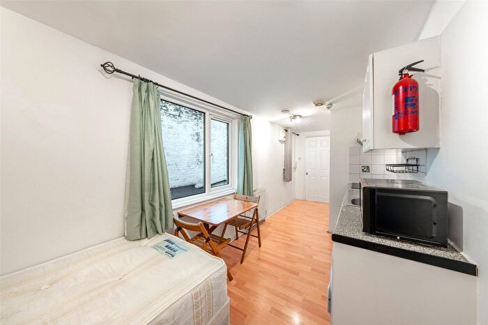 Studio To Rent In Gloucester Place, London, NW1
