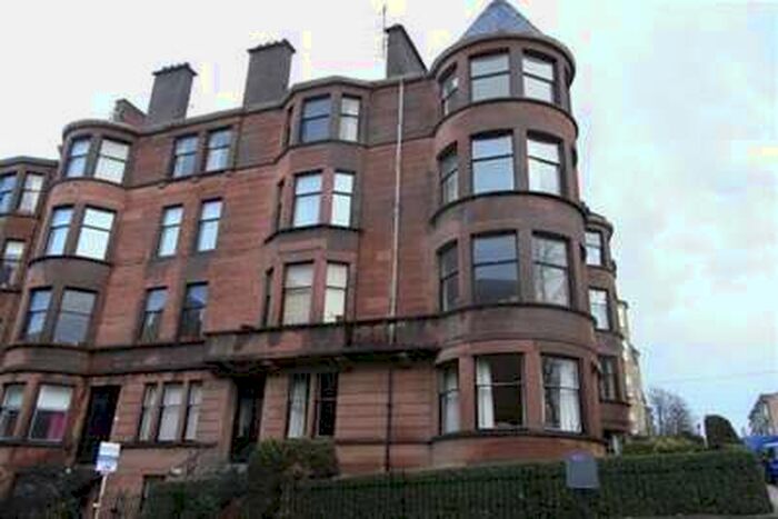 3 Bedroom Flat To Rent In Kersland Street, Hillhead, G12