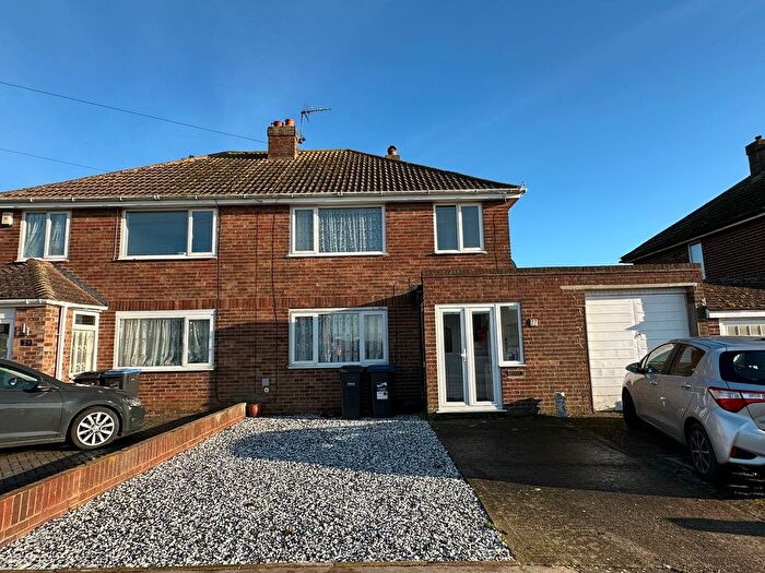 4 Bedroom Property To Rent In Grummock Avenue, Ramsgate, CT11