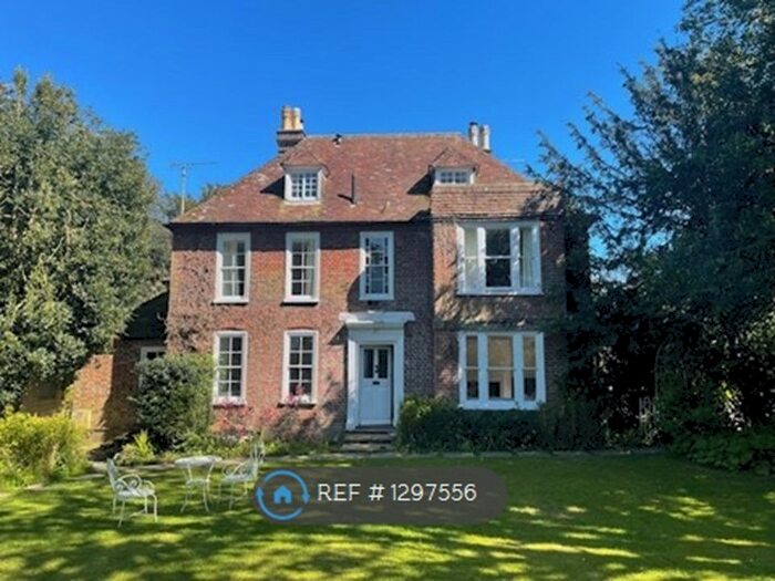 4 Bedroom Semi-Detached House To Rent In Church Lane, Ripple, Deal, CT14