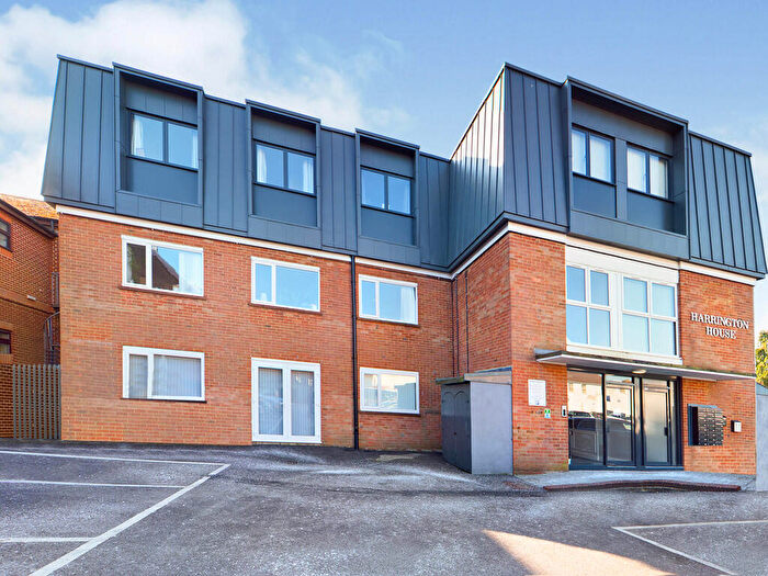 1 Bedroom Apartment To Rent In Brighton Road, Horsham, RH13