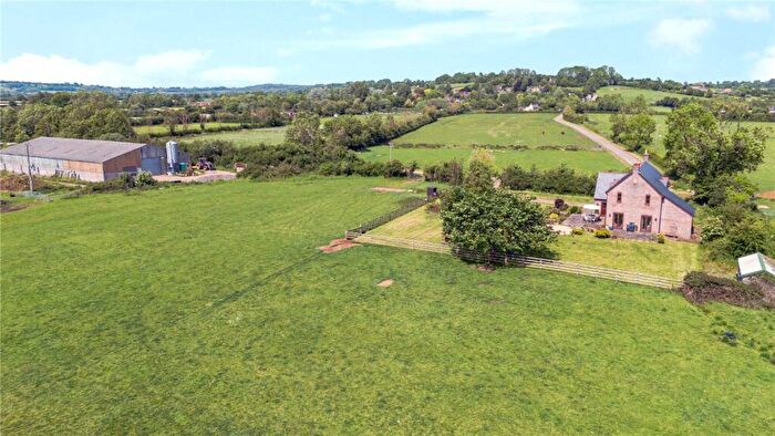 4 Bedroom Detached House For Sale In Buckhorn Weston, Gillingham, Dorset, SP8