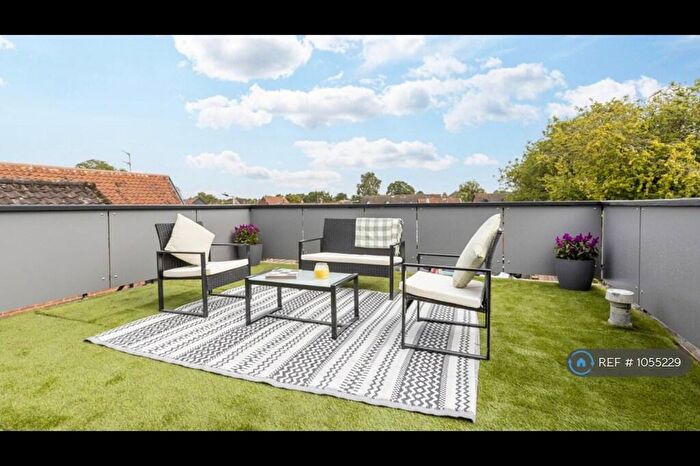 1 Bedroom Flat To Rent In Market Street, Wymondham, NR18