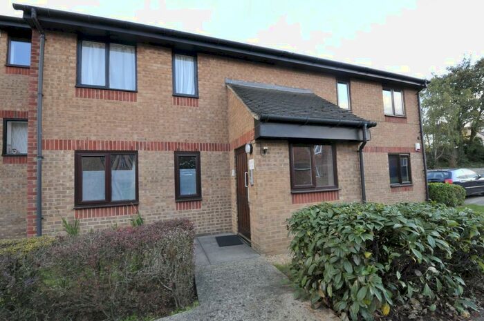 1 Bedroom Flat To Rent In Bernard Ashley Drive, Charlton, SE7