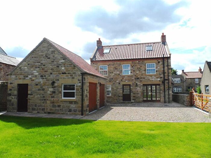 4 Bedroom Detached House For Sale In A Richmond Road, Brompton On Swale, Richmond, DL10