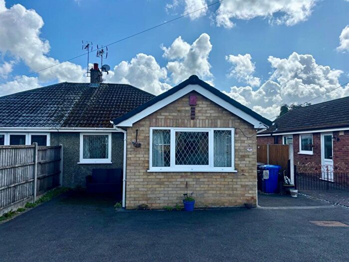 2 Bedroom Semi-Detached Bungalow For Sale In Queensland Close, Mickleover, Derby, DE3