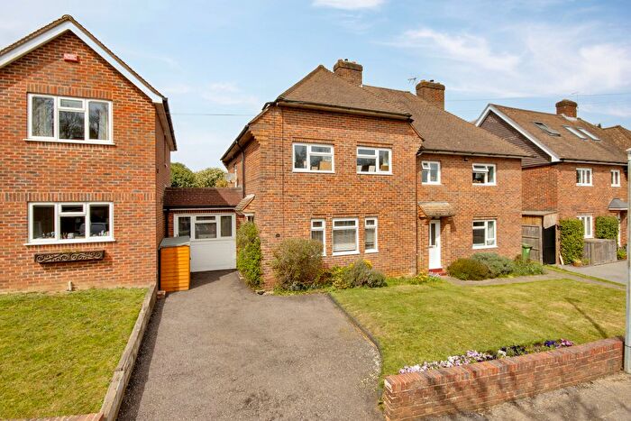 3 Bedroom Link Detached House For Sale In Grange Road, Sevenoaks, TN13