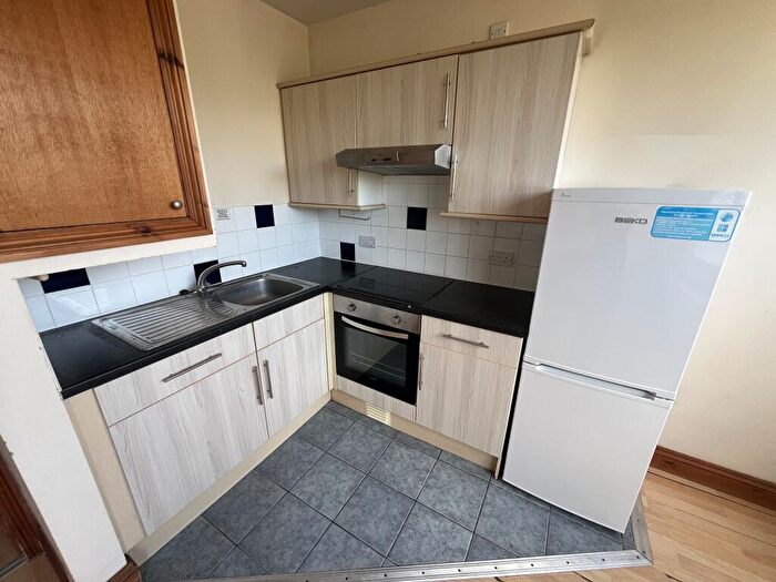 1 Bedroom Apartment To Rent In Parkview Mansions, New Road, Southampton, SO14
