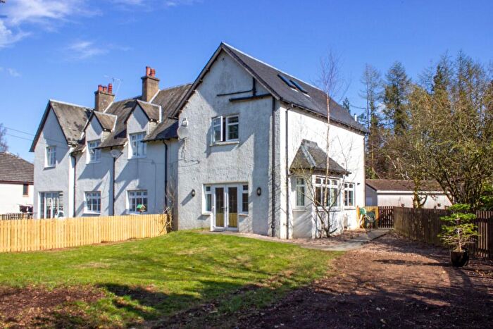 2 Bedroom Semi-Detached House To Rent In Auchengreoch Road, Johnstone, Renfrewshire, PA5