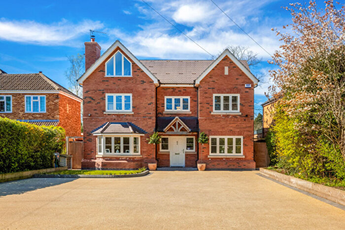 5 Bedroom Detached House For Sale In Windy Arbour, Kenilworth, Warwickshire, CV8