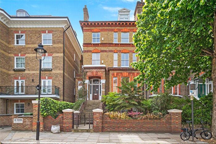 3 Bedroom Apartment To Rent In Elsworthy Road, Primrose Hill, London, NW3