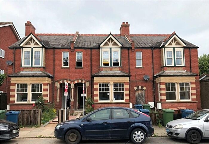 2 Bedroom Flat To Rent In Buckingham Road, Harrow, HA1