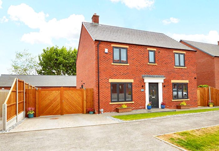 4 Bedroom Detached House For Sale In Buttercup Lane, Louth, LN11