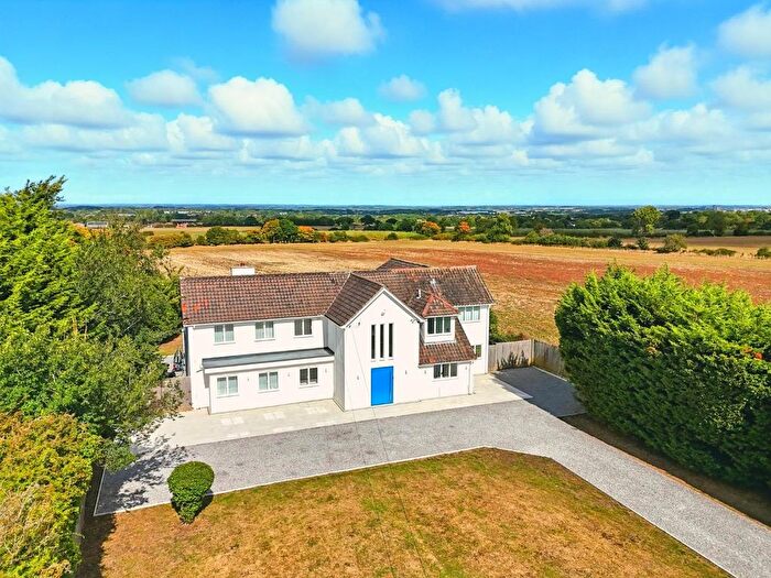 5 Bedroom Detached House For Sale In Epping Green, Epping, CM16