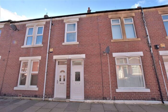 3 Bedroom Flat For Sale In Percy Street, Wallsend, NE28