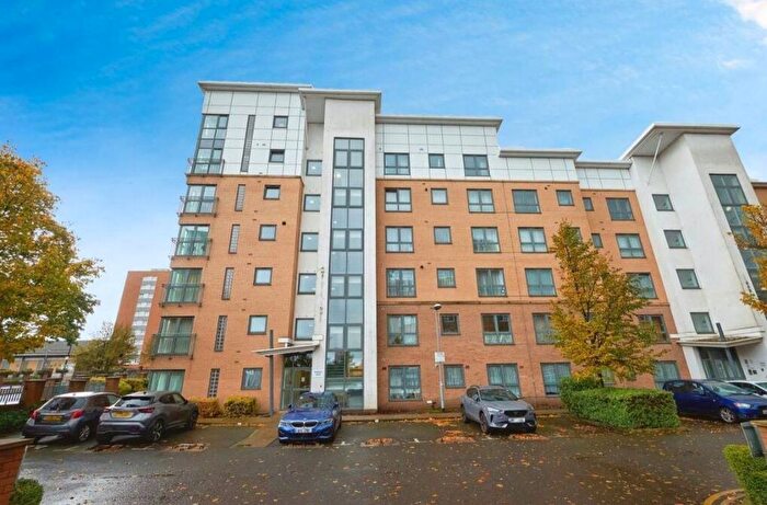 2 Bedroom Flat For Sale In Amethyst Court, Stone Road, Birmingham, B15