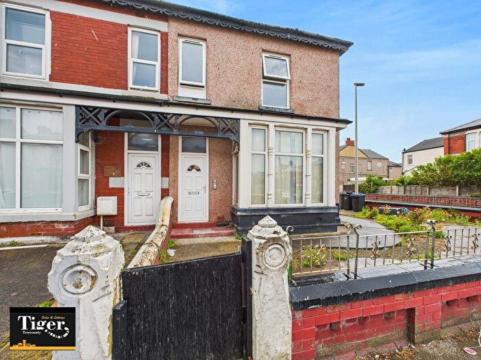 Studio To Rent In Warley Road, Blackpool, FY1