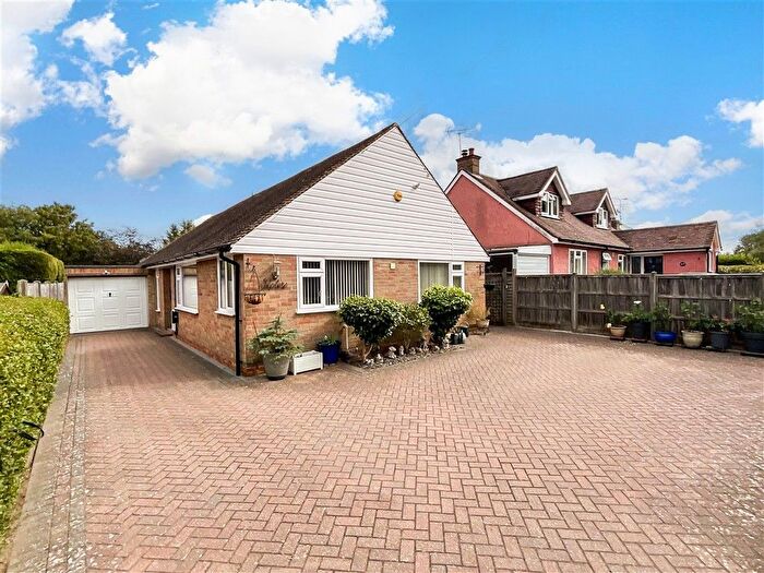 4 Bedroom Bungalow For Sale In The Crescent, Horsham, West Sussex, RH12