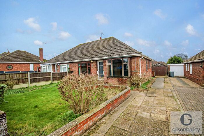 3 Bedroom Semi-Detached Bungalow For Sale In Falcon Road West, Sprowston, NR7