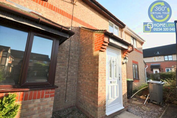 2 Bedroom Terraced House To Rent In Poppyfields, Bedford, MK41