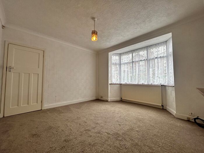 3 Bedroom House To Rent In Bodnant Avenue, Leicester, LE5