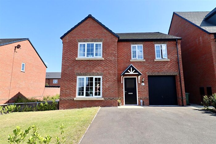 4 Bedroom Detached House For Sale In Hird Avenue, Market Weighton, YO43