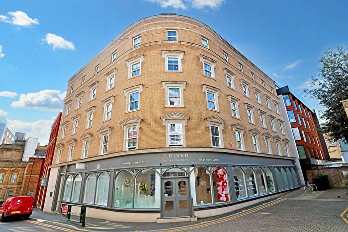 1 Bedroom Apartment To Rent In Albert Road, Bournemouth, BH1