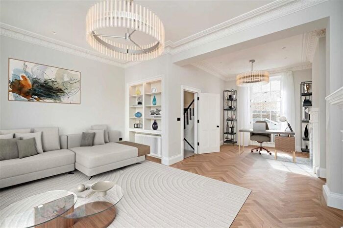 4 Bedroom Property To Rent In Bryanston Square, London, W1H