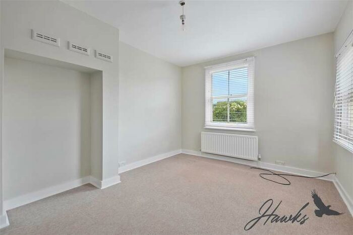 2 Bedroom Property To Rent In Clifden Road, Brentford, TW8