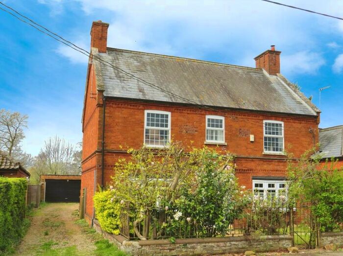 4 Bedroom House For Sale In Stoke Road, Methwold, IP26
