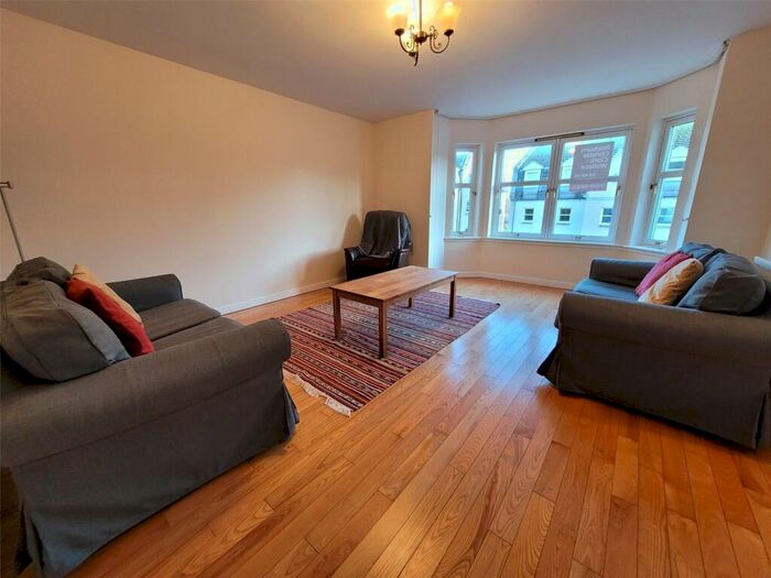 2 Bedroom Flat To Rent In Albury Mansions, Ferryhill, Aberdeen, AB11