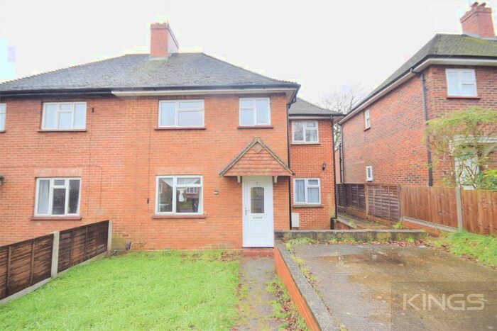 5 Bedroom Semi-Detached House To Rent In Hillcrest Road, Guildford, GU2