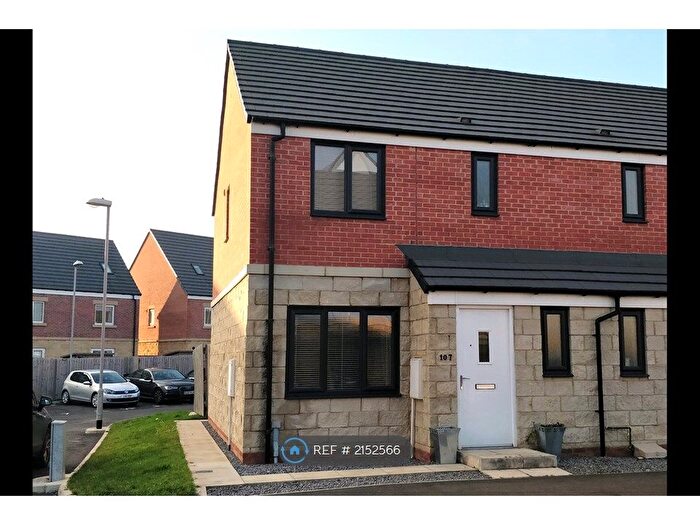 3 Bedroom End Of Terrace House To Rent In King Oswald Drive, Blaydon-On-Tyne, NE21
