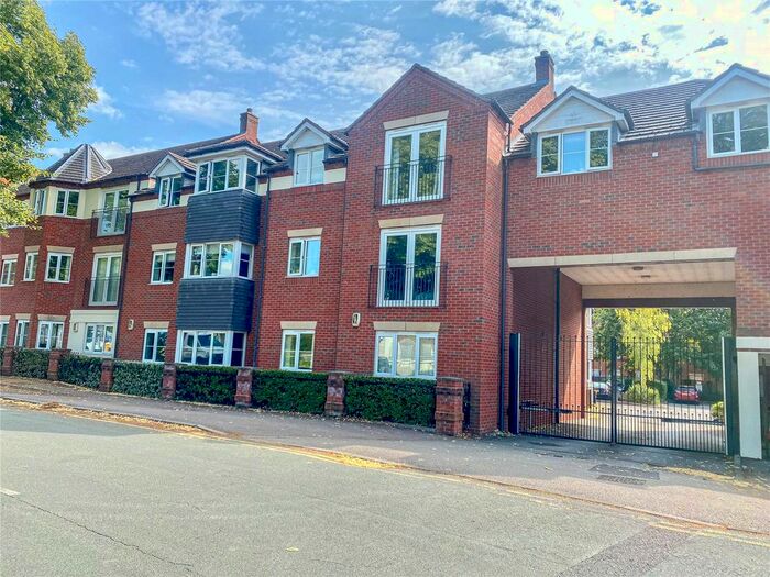 2 Bedroom Flat To Rent In Bonehill Road, Tamworth, Staffordshire, B78
