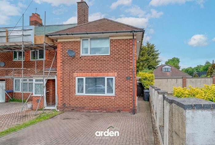 3 Bedroom End Of Terrace House For Sale In Amington Road, Birmingham, B25