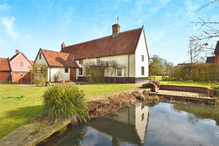 4 Bedroom Detached House For Sale In The Green, Ashbocking, Ipswich, IP6