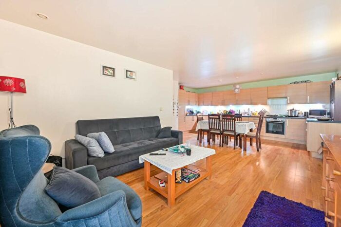 2 Bedroom Flat For Sale In Empire Way, Wembley Park, Wembley, HA9