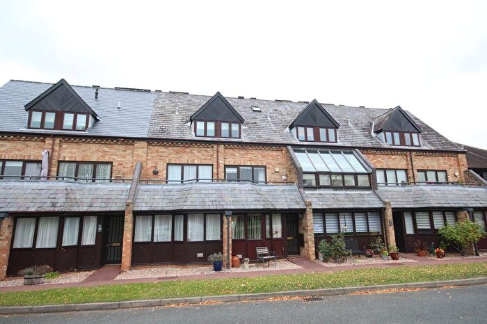 2 Bedroom Property For Sale In The Mews, Norton Road, Letchworth Garden City, SG6