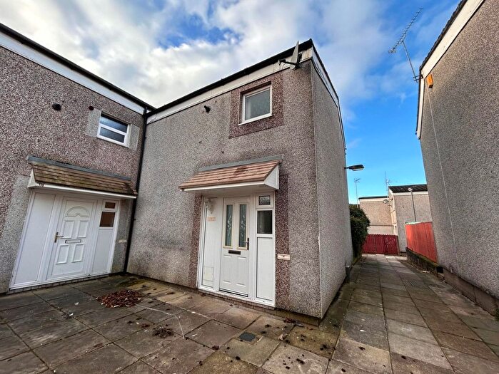 3 Bedroom Semi Detached House For Sale In Elmridge, Skelmersdale, WN8
