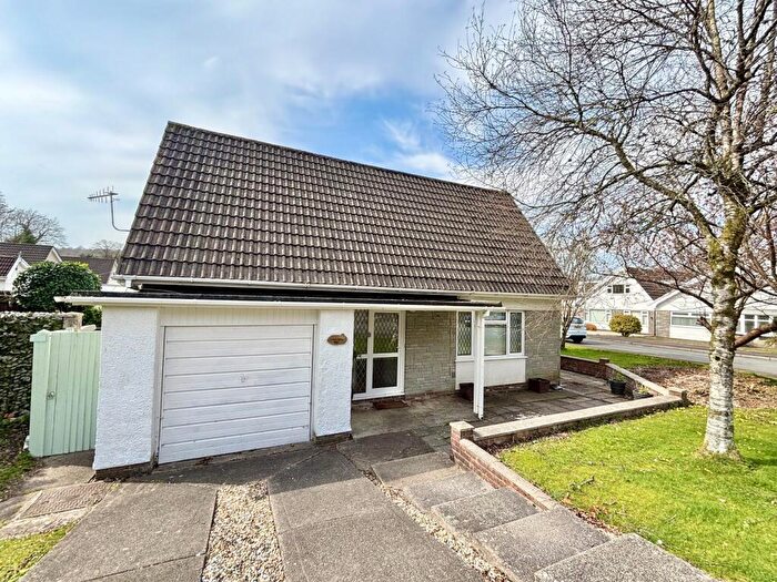 4 Bedroom Detached House For Sale In Gelli Geiros, Gellinudd, Pontardawe, Swansea., SA8