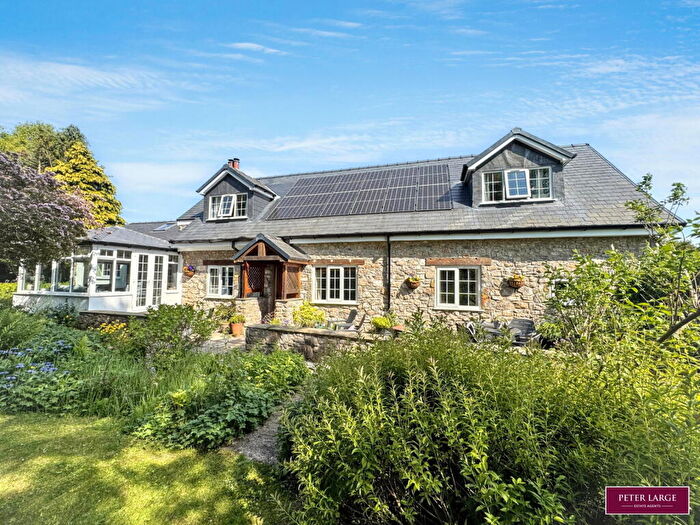 6 Bedroom Detached House For Sale In Walwen Lane, Axton, Flintshire, CH8