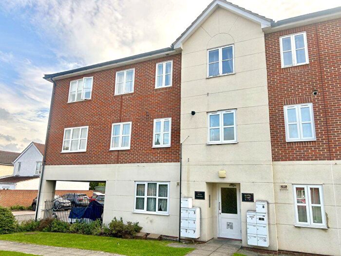 1 Bedroom Flat To Rent In Browns Court, Cippenham, Berks, SL1