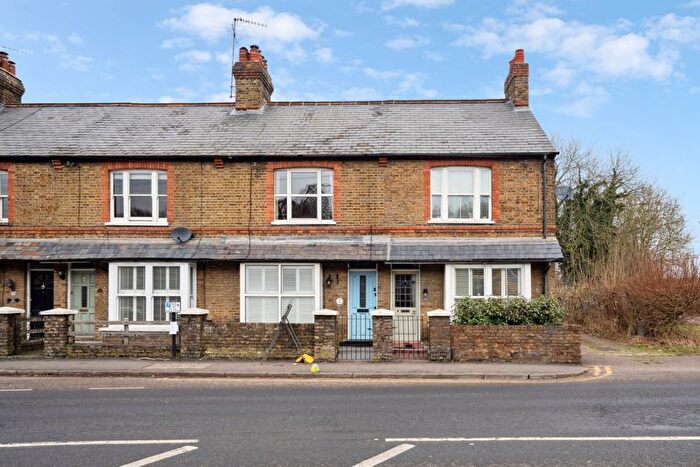 3 Bedroom End Of Terrace House For Sale In Park Road, Rickmansworth, WD3