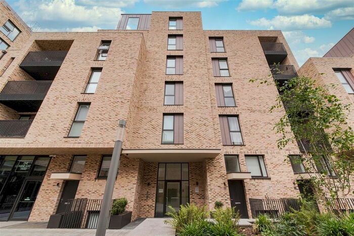 2 Bedroom Flat To Rent In Hand Axe Yard, London, WC1X