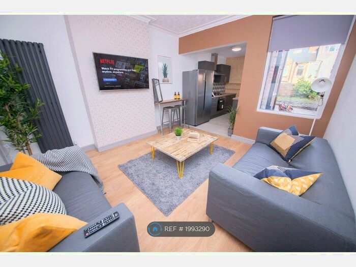 5 Bedroom Terraced House To Rent In Cemetery Avenue, Sheffield, S11