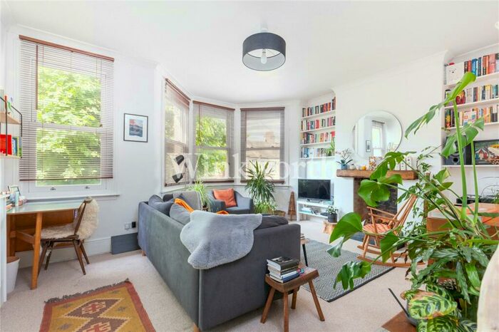 2 Bedroom Apartment To Rent In Langham Road, London, N15