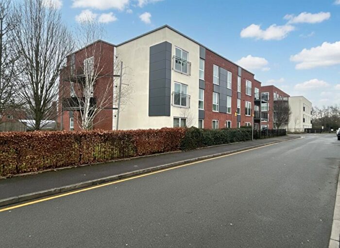 1 Bedroom Apartment For Sale In Sheen Gardens, Manchester, M22